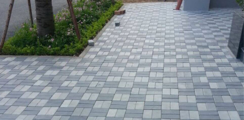 Gạch bê tông giả đá lát vỉa hè 20x20x6cm